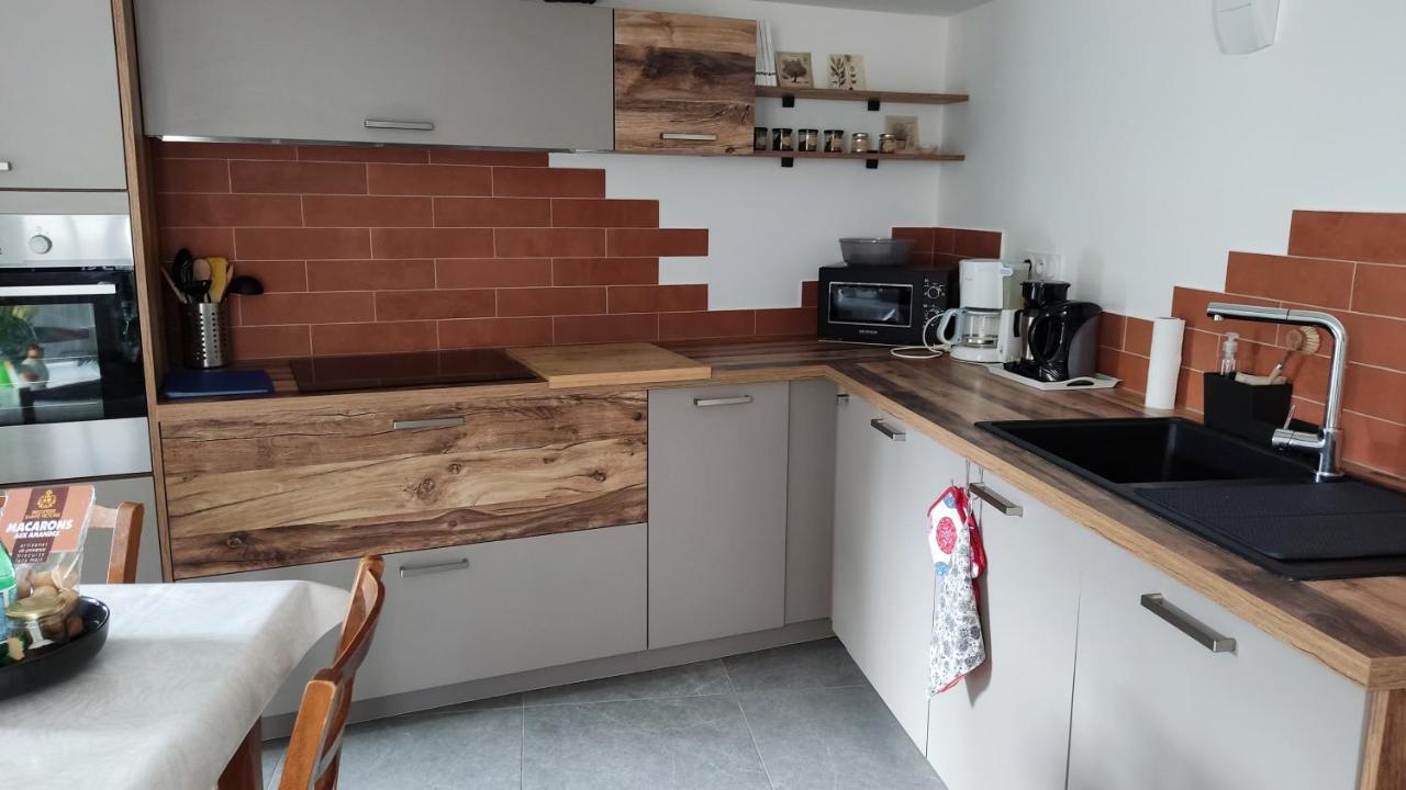 Petite Pause A Pourrieres, Appartement 40M2 ภายนอก รูปภาพ