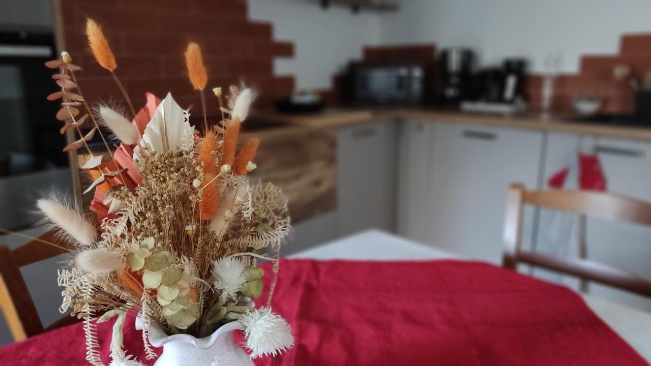 Petite Pause A Pourrieres, Appartement 40M2 ภายนอก รูปภาพ
